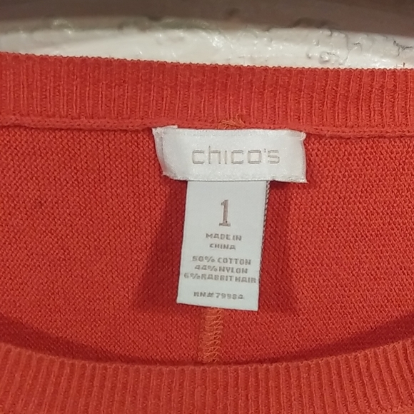 Chico's Brand coral lightweight sweater size 1 also small - Picture 2 of 5